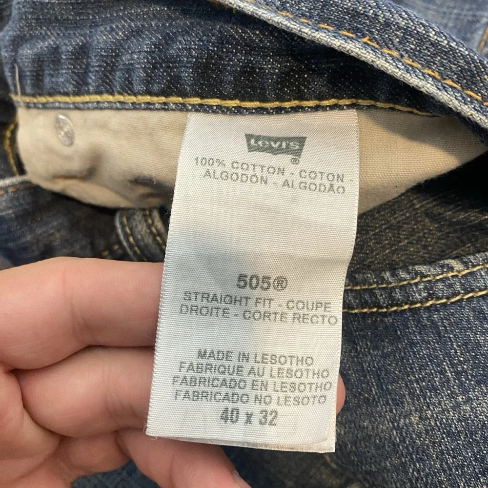 vtg Levis 505 Jeans Mens Fits 40x30 Straight Distressed‎ Denim 90's y2k Faded